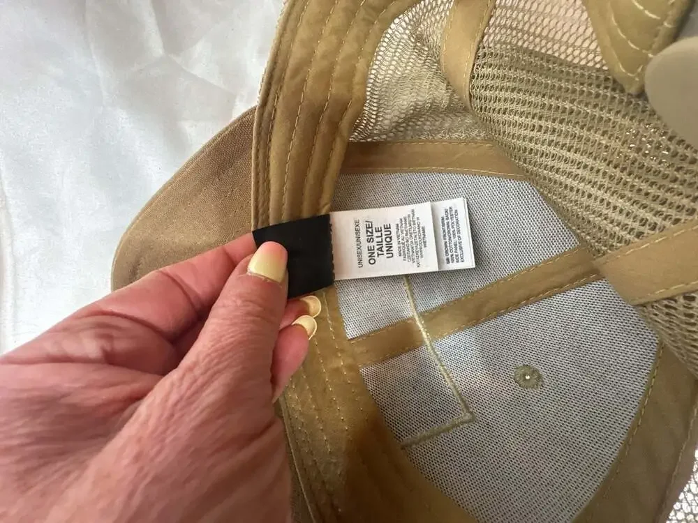 The North Face Fine Alpine Equipment Mudder Trucker Cap in Beige.